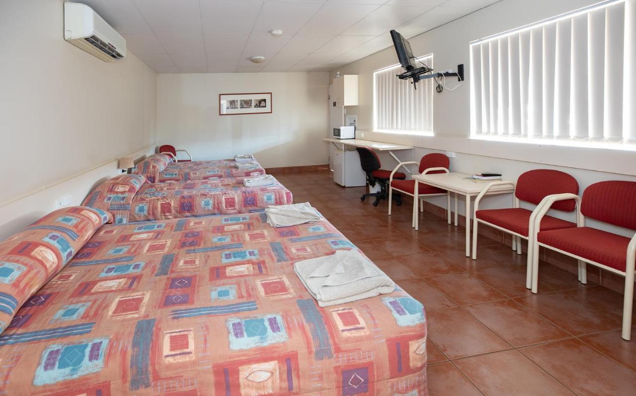 Leichhardt Hotel Motel Cloncurry Extérieur photo