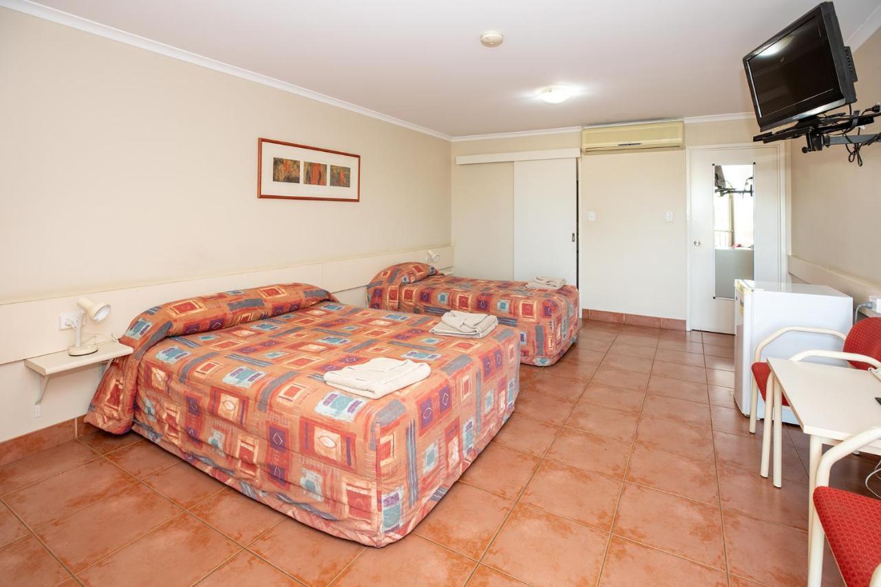 Leichhardt Hotel Motel Cloncurry Extérieur photo